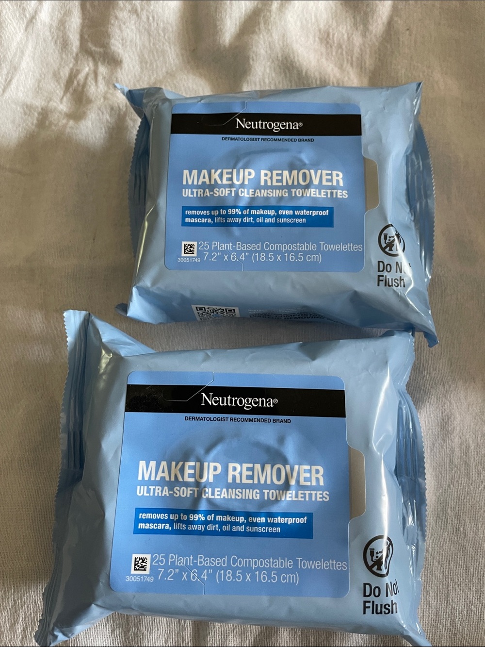 Neutrogena Blue Makeup Remover Cleansing Towelettes Pack